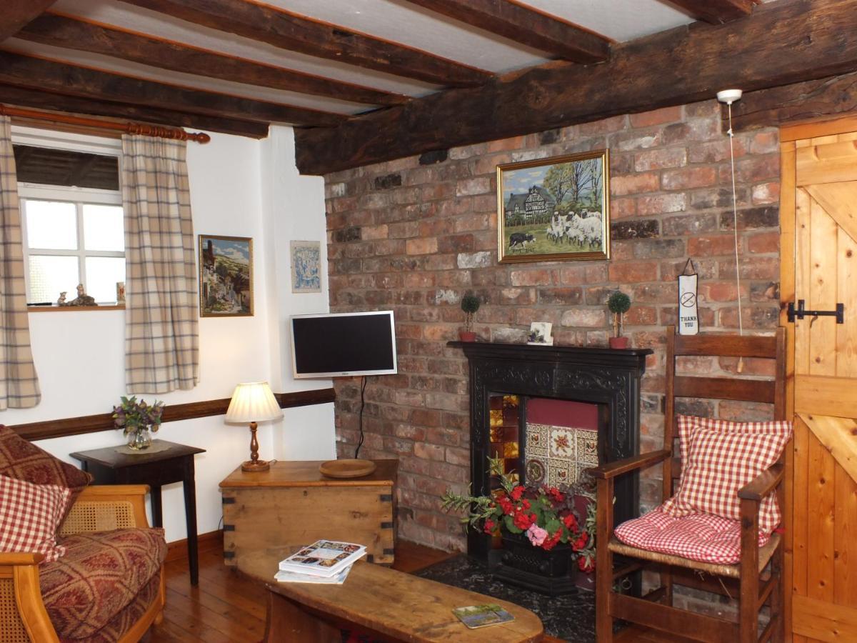 Bank Farm Cottages Nantwich Bagian luar foto
